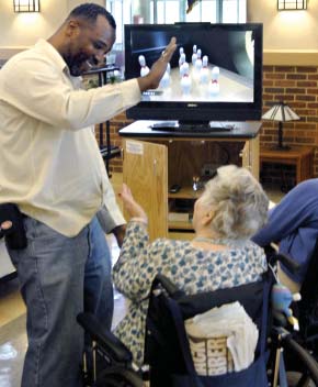 Volunteers helping Menlo residents