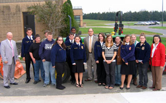 Photo of Cumberland Reg FFA with Secretary Fisher