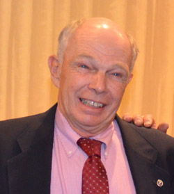 Photo of Roger Kumpel Photo of Roger Kumpel