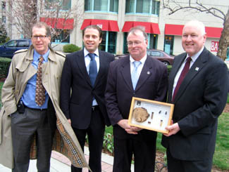 Photo of David Kaplan, Jamie LeFrak, Mayor Jerramiah Hely and Secretary Kuperus