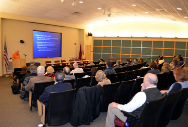 Photo of Dr. Wes Kline speaking at the FSMA info session