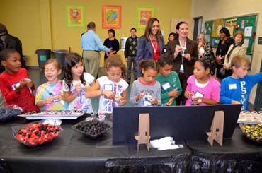 Photo of Bullock School students at the tasting table