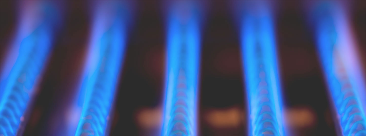 photo: gas, blue flames