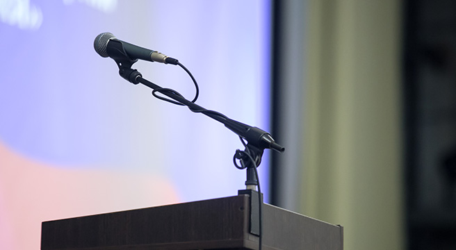 Microphone omn the podium