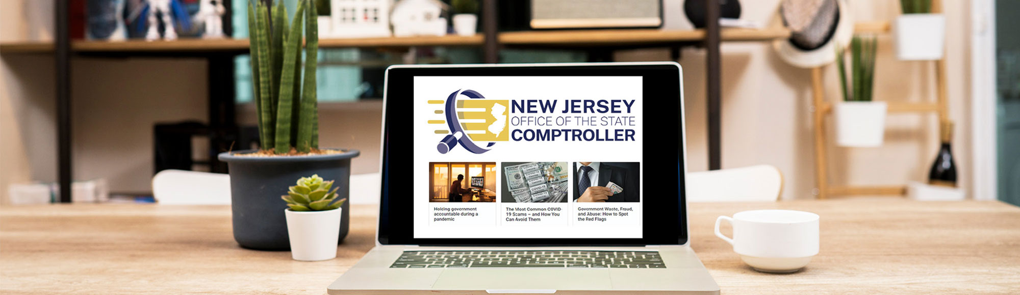 photo: Laptopp with Comptroller blog page displayed
