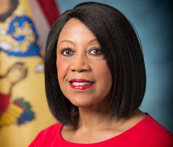 LG Portrait - Sheila Oliver