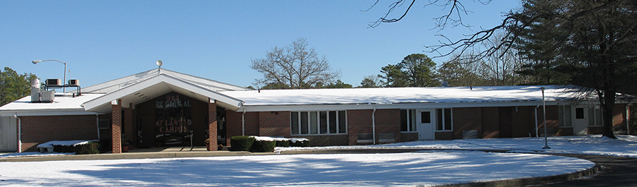 Photo of the Atlantic Campus building of the DCF Regional School