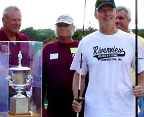 Winner Richard Abdill with Goveronr's Cup