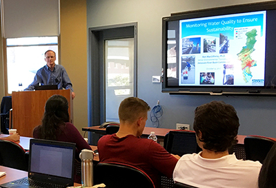 DRBC's Dr. Ron MacGillivray presents to Stevens Institure of Technology students on Delaware River Water Quality Monitoring. Photo by DRBC.
