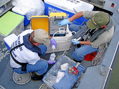 DRBC staff monitor for PCBs in the Delaware Estuary. Photo by DRBC.