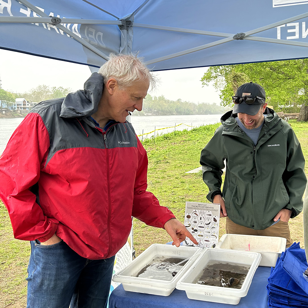SPLASH's Eric Clark (L) and DRBC's Jake Bransky check out the macros collection. Photo by the DRBC.