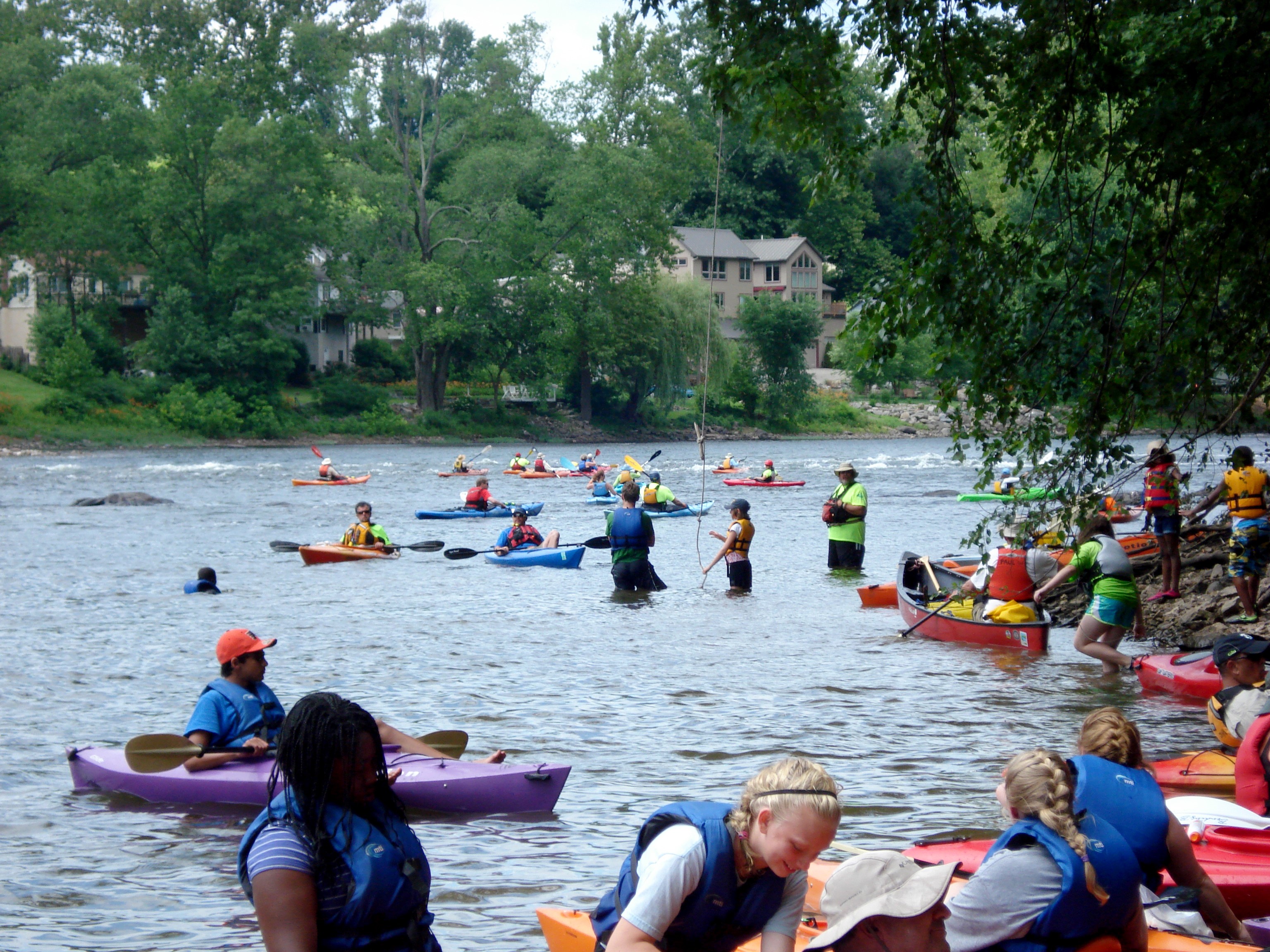 Sojourners stop for a play/swim break on the lower Delaware River. Photo by the DRBC.