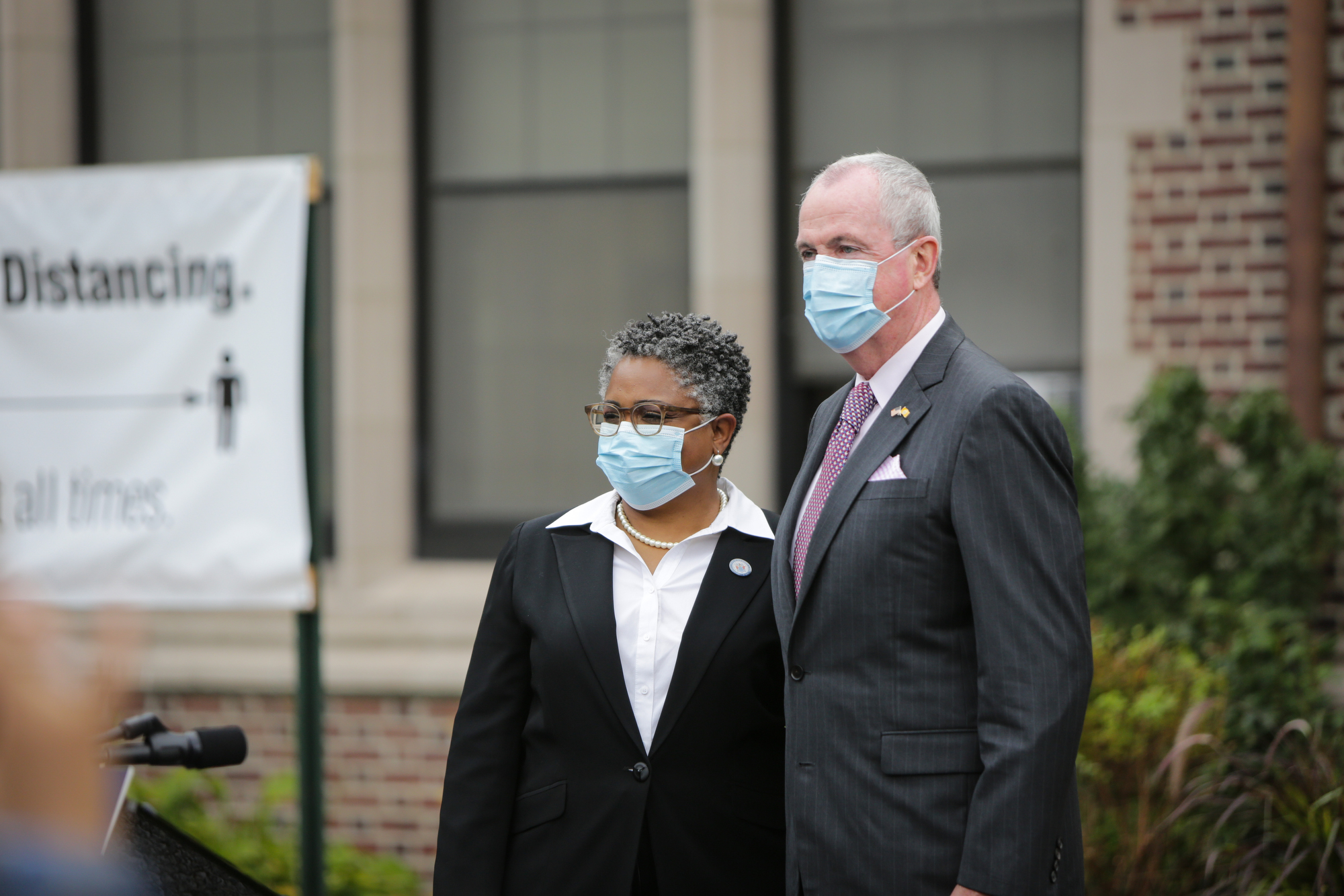 photo: Governor statndingwith Commissioner of the New Jersey Department of Education