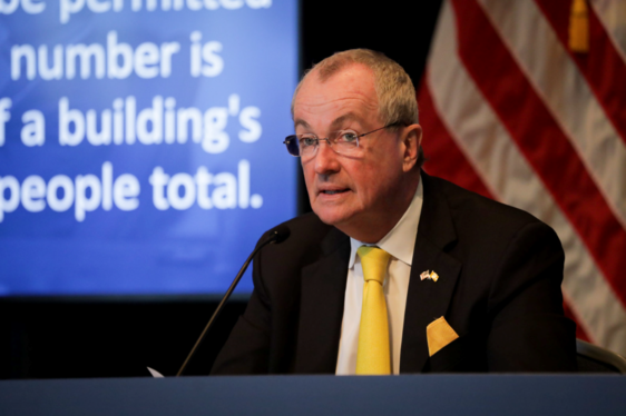 photo: Governor Murphy speaking 