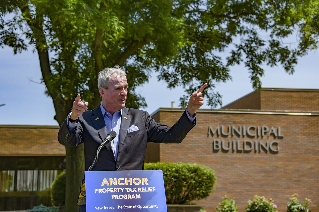 photo: Governor Murphy