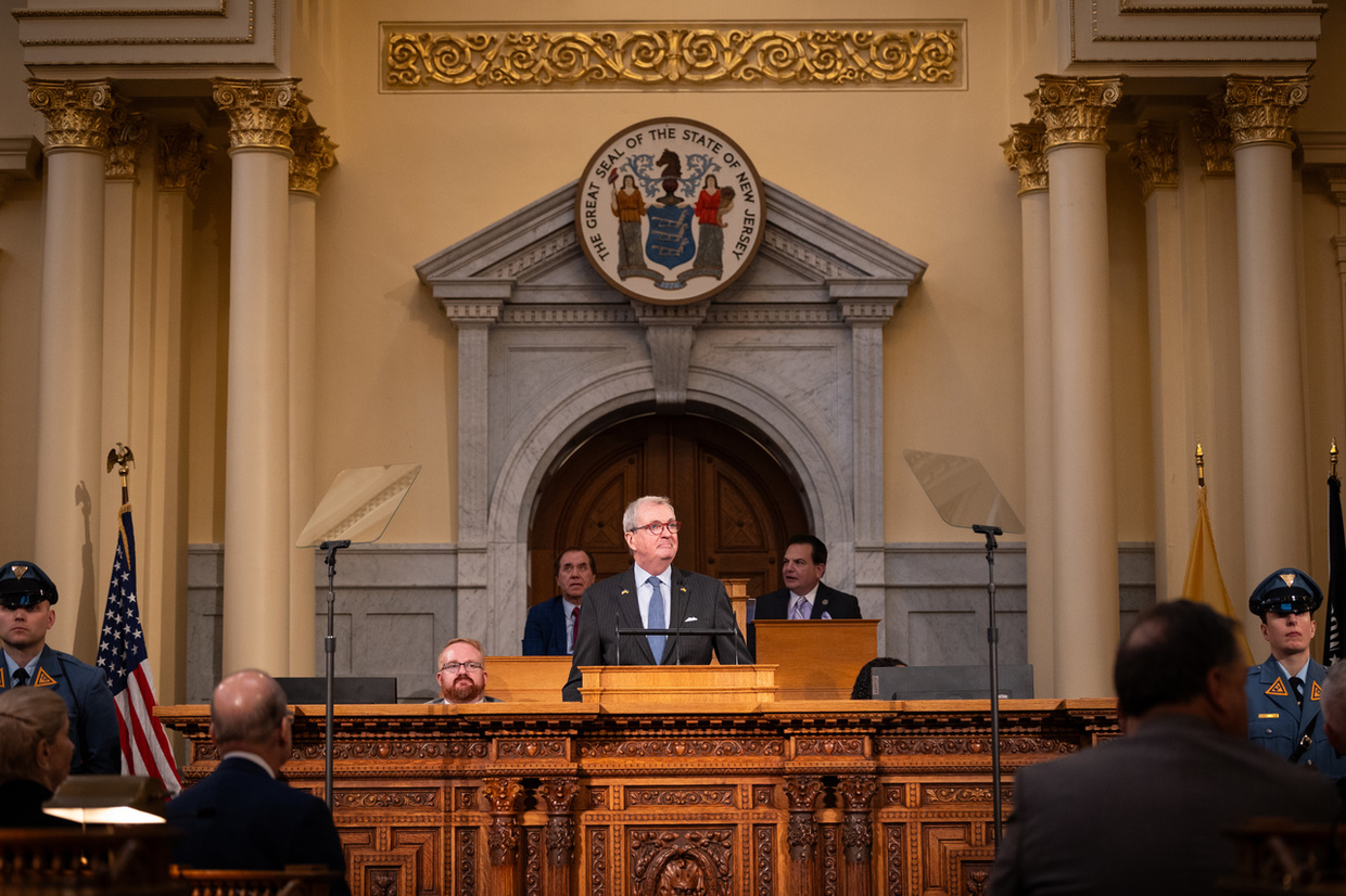 Photo: Governor Murphy Speaking