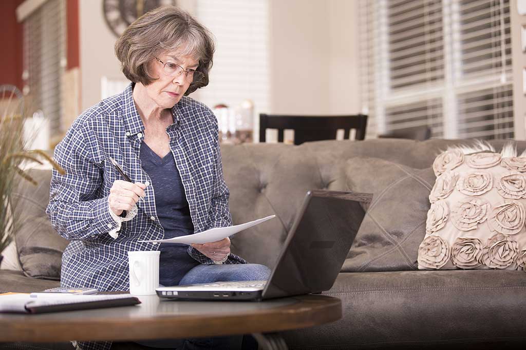 woman at a computer