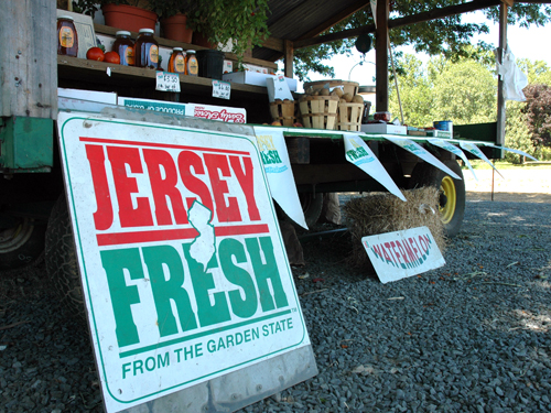 Jersey Fresh farm stand, Hamilton, NJ