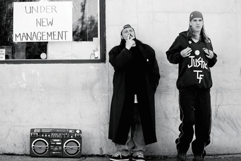 Kevin Smith (l) and Jason Mewes in Clerks