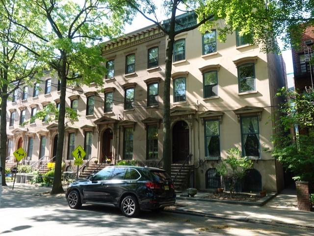 Location Scout Image: Brownstones in Jersey City