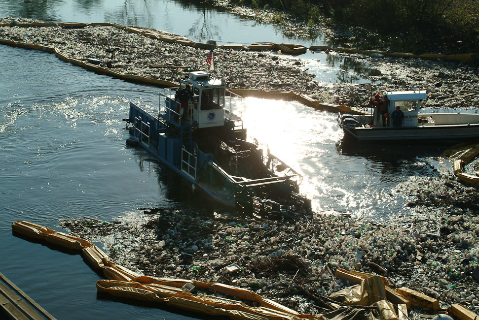 Floatables Removal Program - Skimmer Vessel