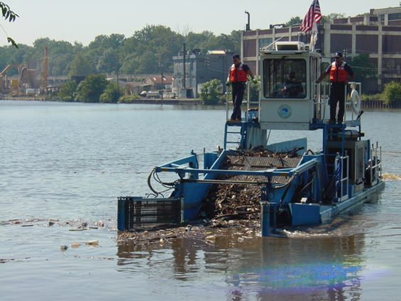 S.V. Newark Bay