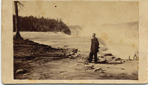 Unidentified #3, Photographer: S. Mason, Niagara Falls, NY, Remarks: Accession #1993.083 [Niagara Falls]