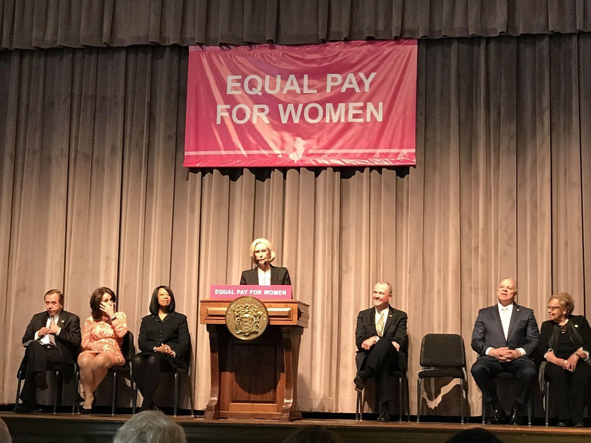 Governor Murphy signs Equal Pay For Women