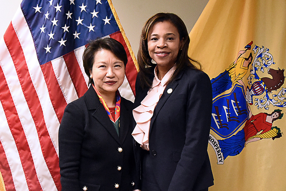 Secretary of State Tahesha Way with Ambassador Hsu