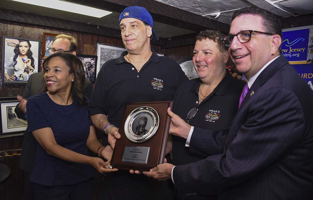 Anthony Bourdain Food Trail at Hiram's Roadstand in Fort Lee - Link - https://www.state.nj.us/state/sos-secretary-in-the-community-2019-0613.shtml