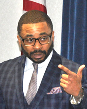 Nadir A. Jones New Jersey Department of Transportation Office of Civil Rights & Affirmative Action Manager, Contract Compliance & DBE/ESBE Programs