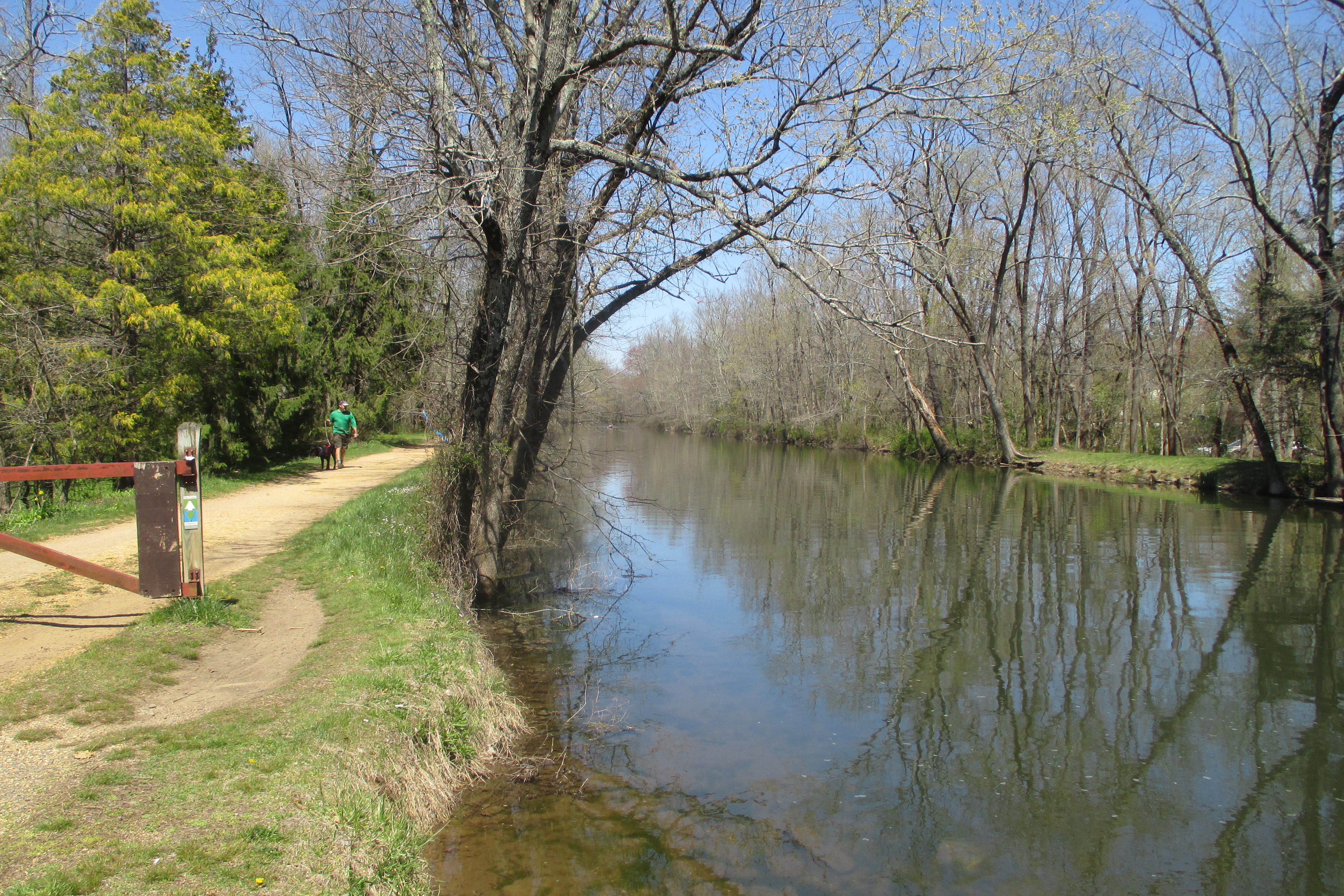 canal_towpath_Griggstown